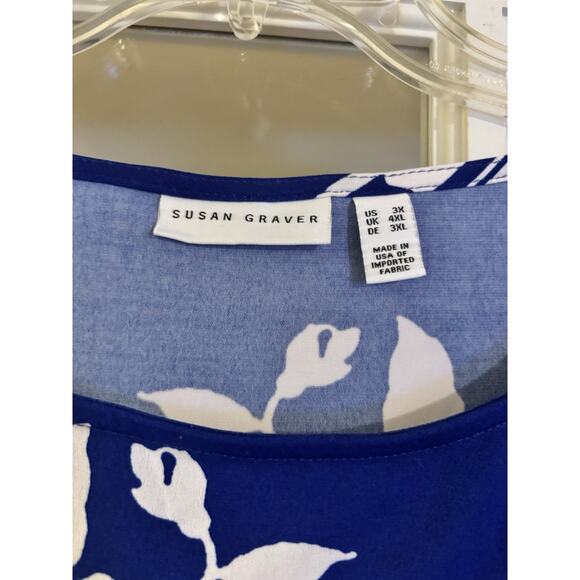 Susan Graver Women’s 3X Blouse Floral Royal Blue - Picture 2 of 3